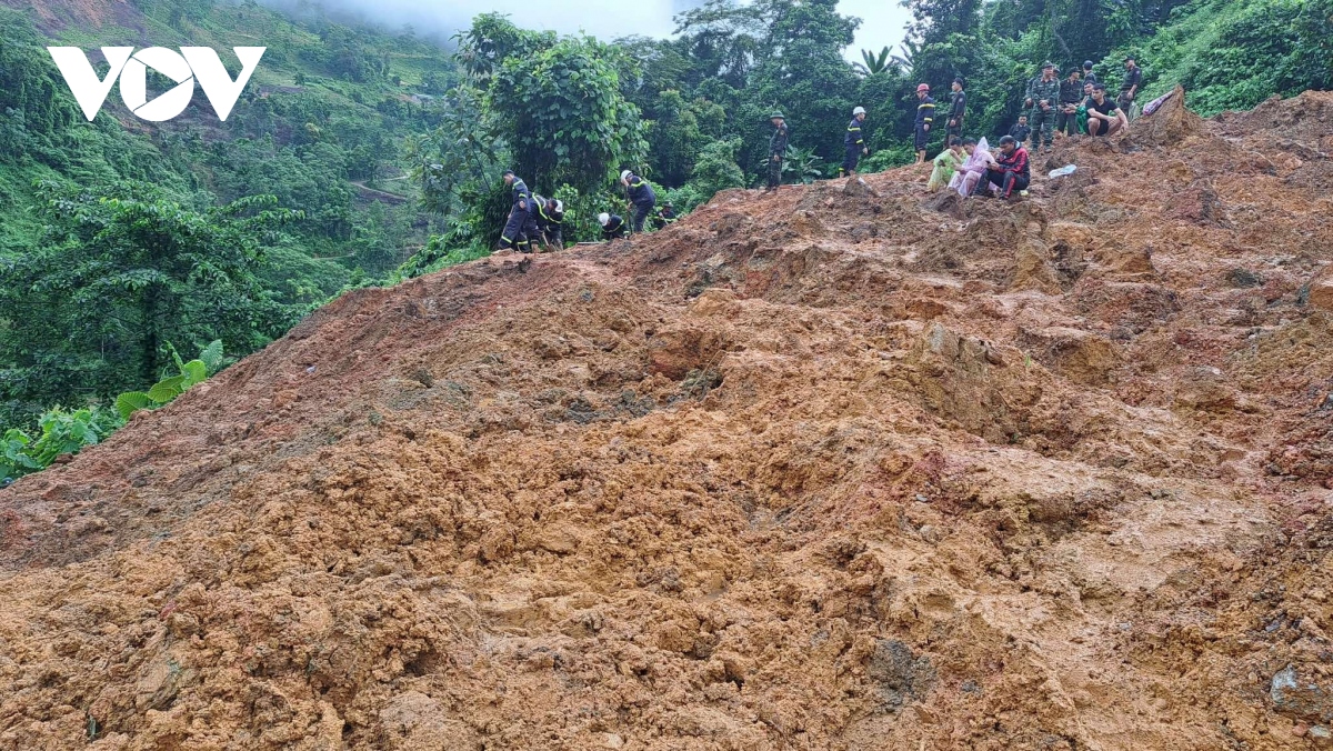 sat lo lon o ha giang, dat da tran qua xe di an hoi khien 11 nguoi tu vong hinh anh 6