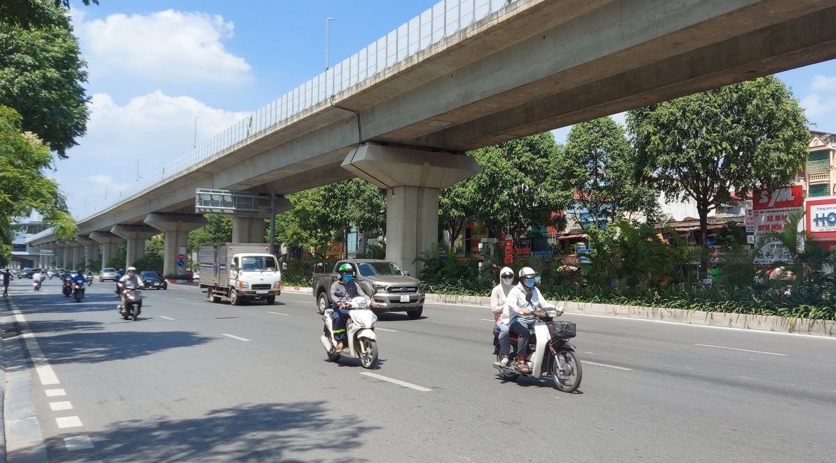 thoi tiet hom nay 2 7 ha noi ngay nang nong, chieu toi va dem co mua dong hinh anh 1