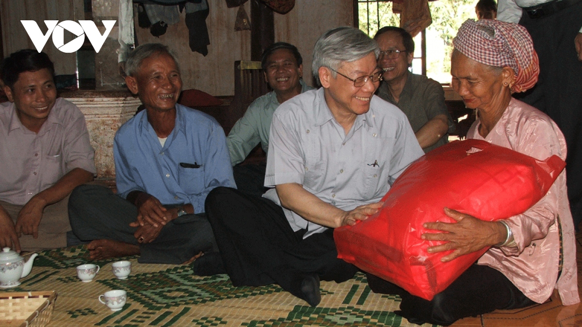 nguoi dan Dong nam bo tiec thuong vo han mot nhan cach lon cua dan toc hinh anh 1