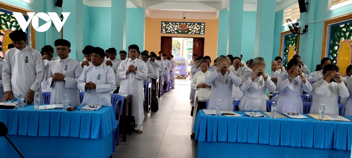 hoi thanh cao Dai tay ninh tai tien giang tuong niem tong bi thu nguyen phu trong hinh anh 3