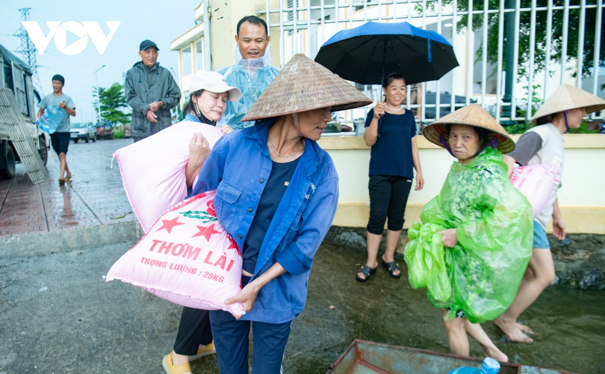 16 xa cua ha noi dang hung chiu mua ngap, 2 huyen du bao nuoc dang cao hon hinh anh 3