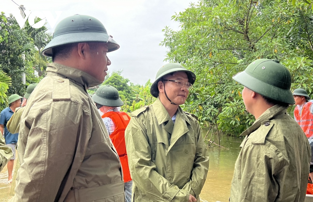 pho thu tuong chi dao cong tac ung kho, khac phuc mua lu o chuong my, ha noi hinh anh 1